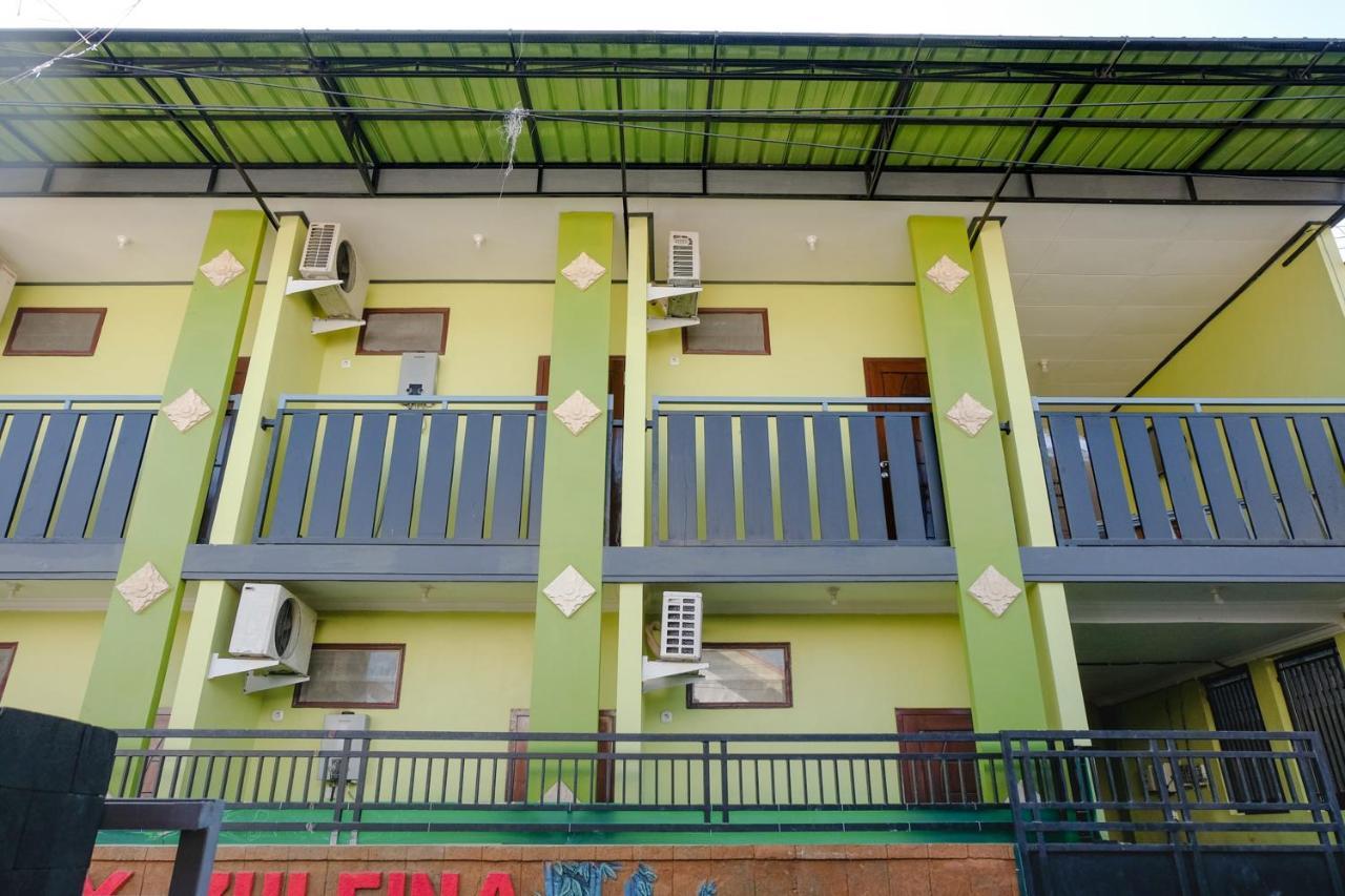 Zulfina Homestay Syariah Mitra Reddoorz Banyuwangi  Eksteriør bilde